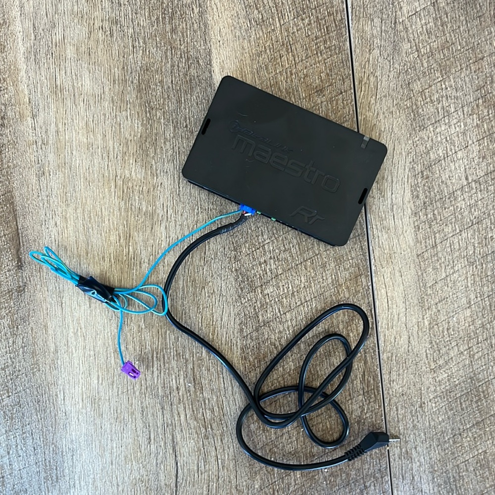 iDatalink Maestro Rr connect new car audio to stereo controls for Boss